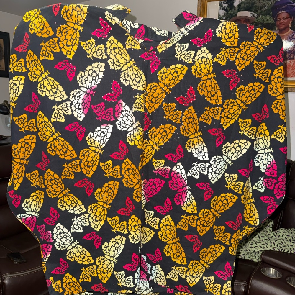 Colorful Leaf Patterned Blouse - image 2